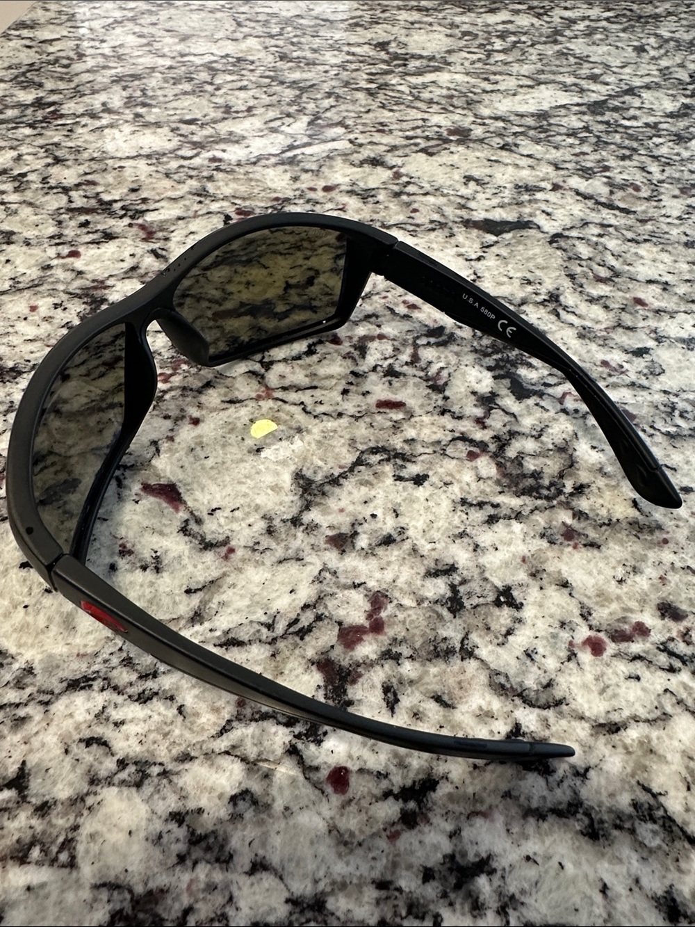Costa Mens Sunglasses - Picture 4 of 10